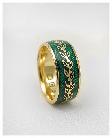 18k gold green enamel ring
