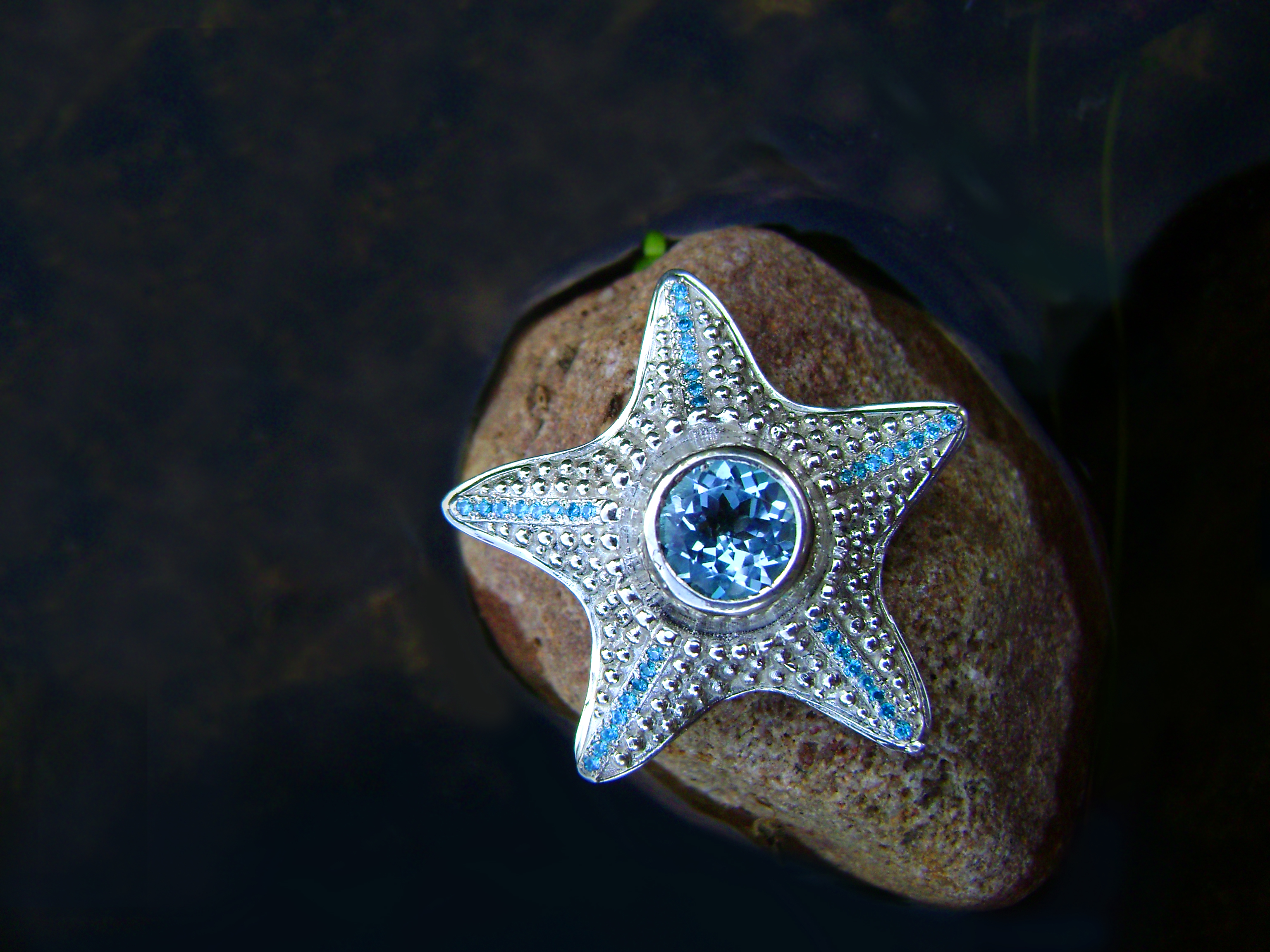 Main stone. Кулон морская звезда. Звездочный топаз. Подвеска в виде морской звезды. Кольцо морская звезда.