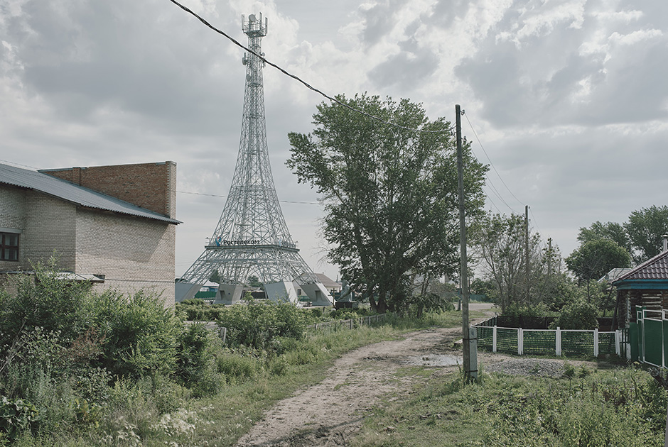 Деревня париж в россии