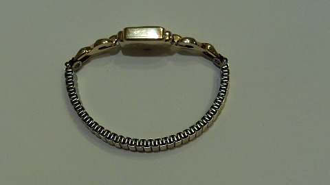 Женские золотые часики с браслетом_4.jpg