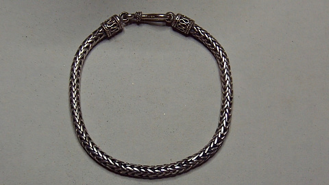 Браслет-цепь с элементами скани.jpg