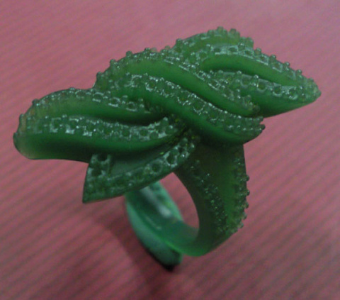 3 D