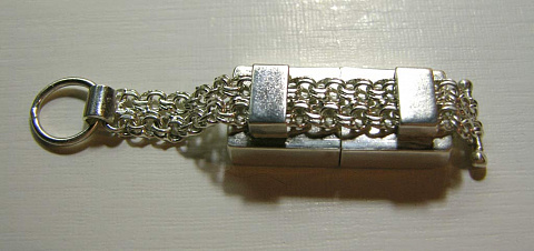 Флэш - брелок