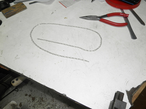 Вот ровная цепочка)