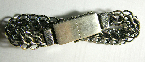Браслет в флэшкой