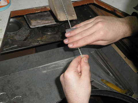 Теперь шкурим. Я использую шкурку 300, 600, 1200 и 2000.